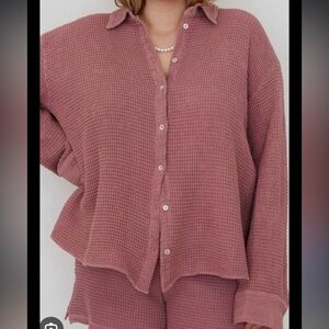 Donni waffle button down